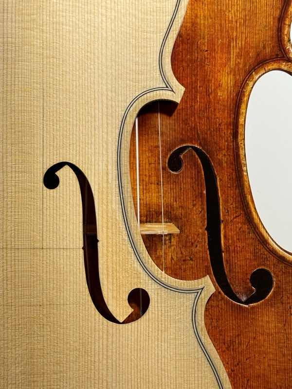 アンティークバイオリン　マット　塗装剥がれ　壁飾り　現状品　ヴァイオリン アンティークバイオリン マット 塗装剥がれ 壁飾り 現状品